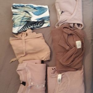 Beach vibes tops